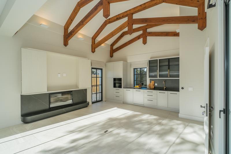 5 Bedroom Property for Sale in Newlands Western Cape